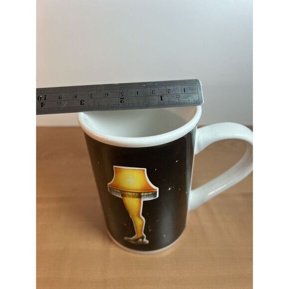 A Christmas Story Leg Lamp Mug Collectible Turner Entertainment - Picture 6 of 7